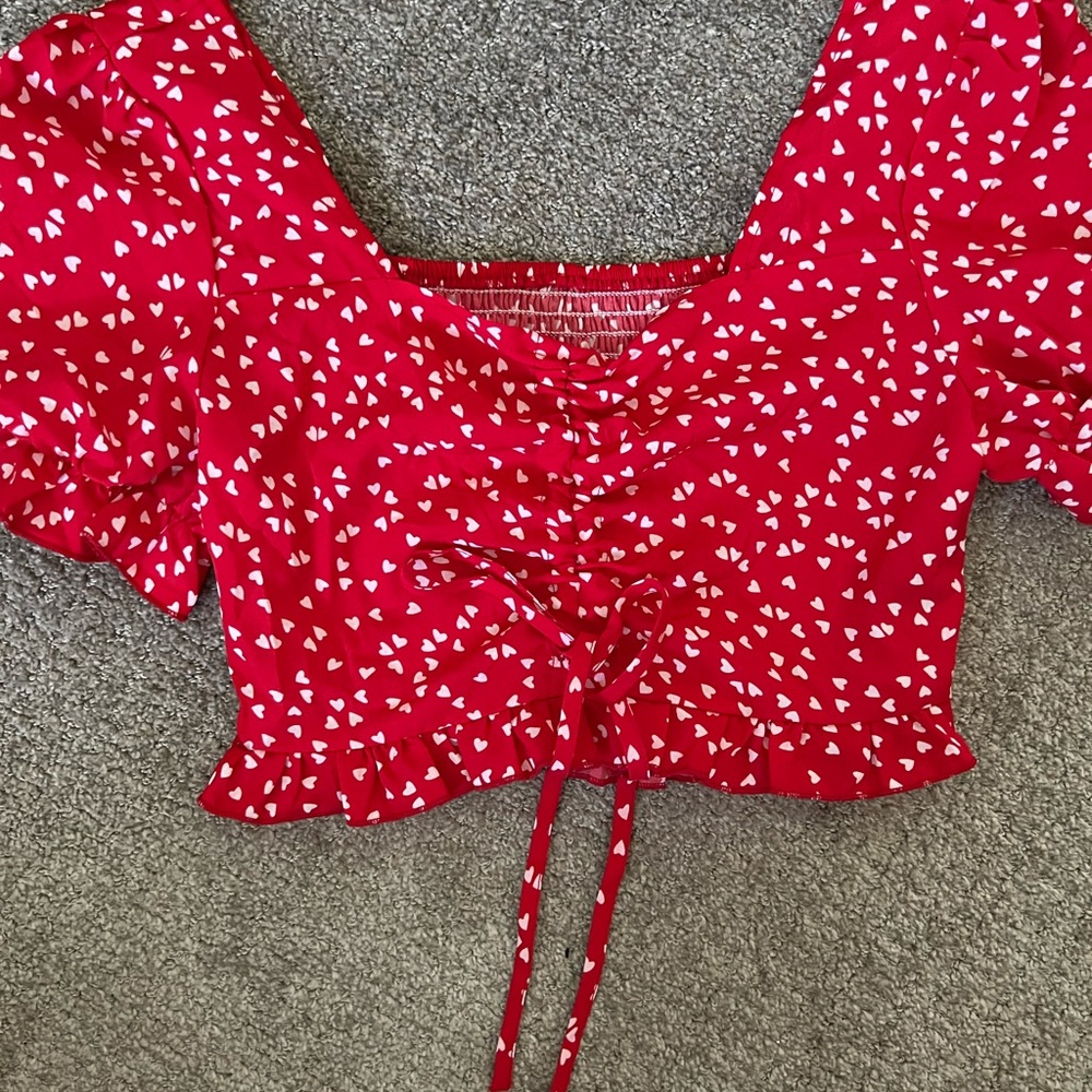 Red top  💋  new ‼️